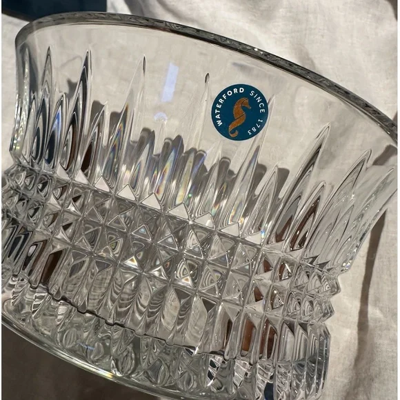Waterford Lismore Diamond Crystal Bowl with Original Box and Packaging - Picture 3 of 5